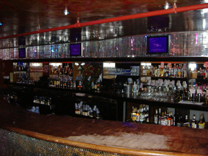 Tounge & Groove Nightclub